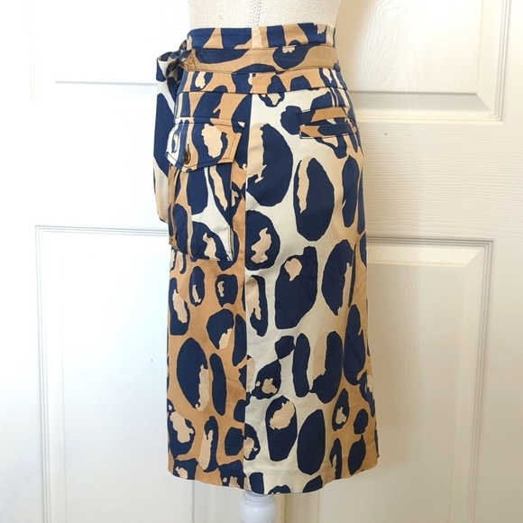 DVF Diane Von Furstenberg Leopard Print Pencil Skirt